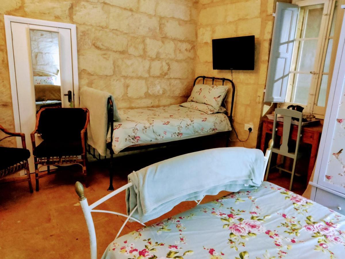 The Garden Gate Bed & Breakfast Sannat Dış mekan fotoğraf